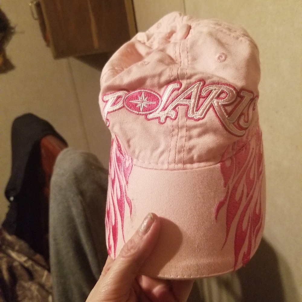 Polaris womans hat